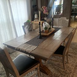 Dining Table With 4 Cane Back Chairs