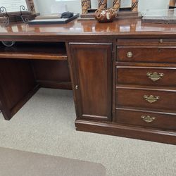 Computer Desk