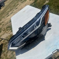 New Nissan Sentra Driver Headlight 20-22