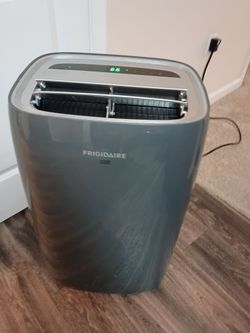 Frigidaire 14,000 BTU Portable Room Air Conditioner, FFPA1422T1 (No Hose/Window Bracket)