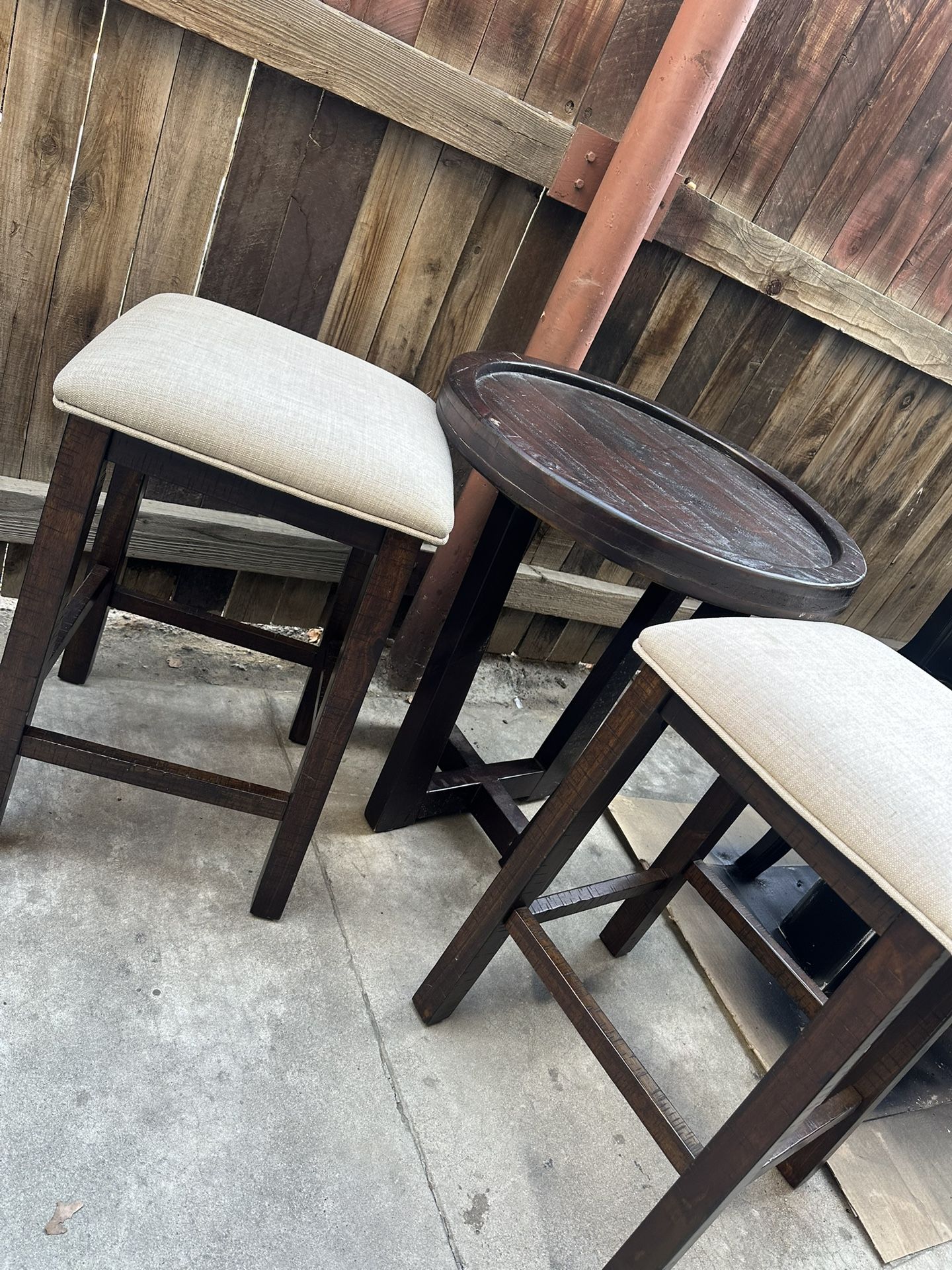 Bar Stools 