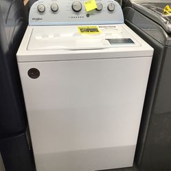 New Scratch And Dent Whirlpool Washer. 1 Year Warranty 