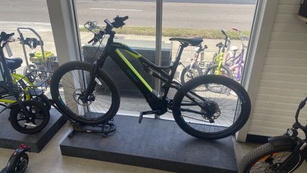 Easy motion  lynx 6 electric mountain bike