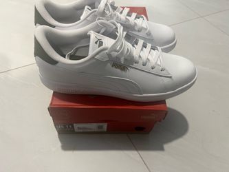 New Size 11 Puma white shoes