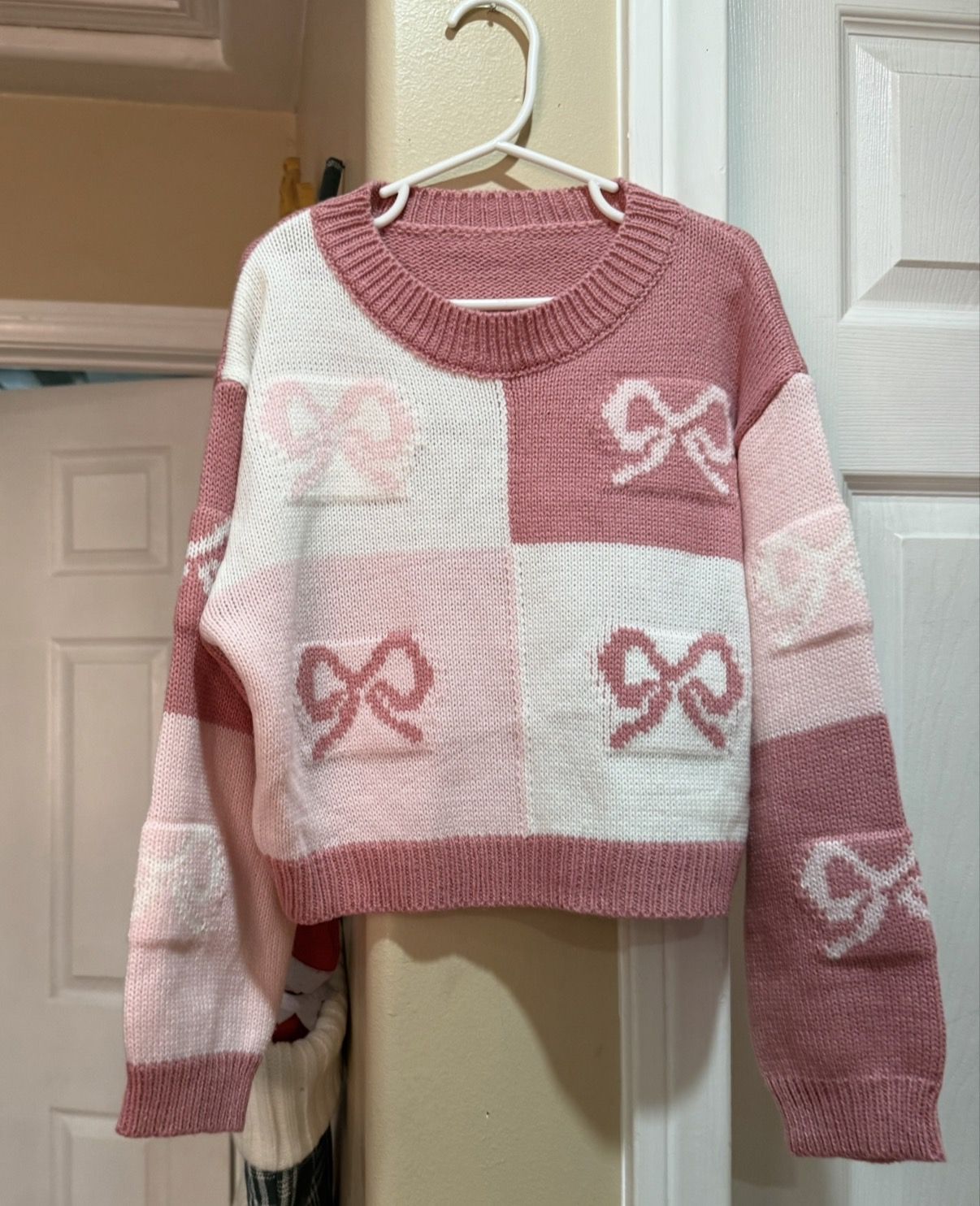 Girl bow sweater