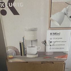 Keuriv K Mini Coffee Maker 