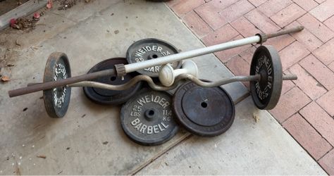 Weight plates and barbells