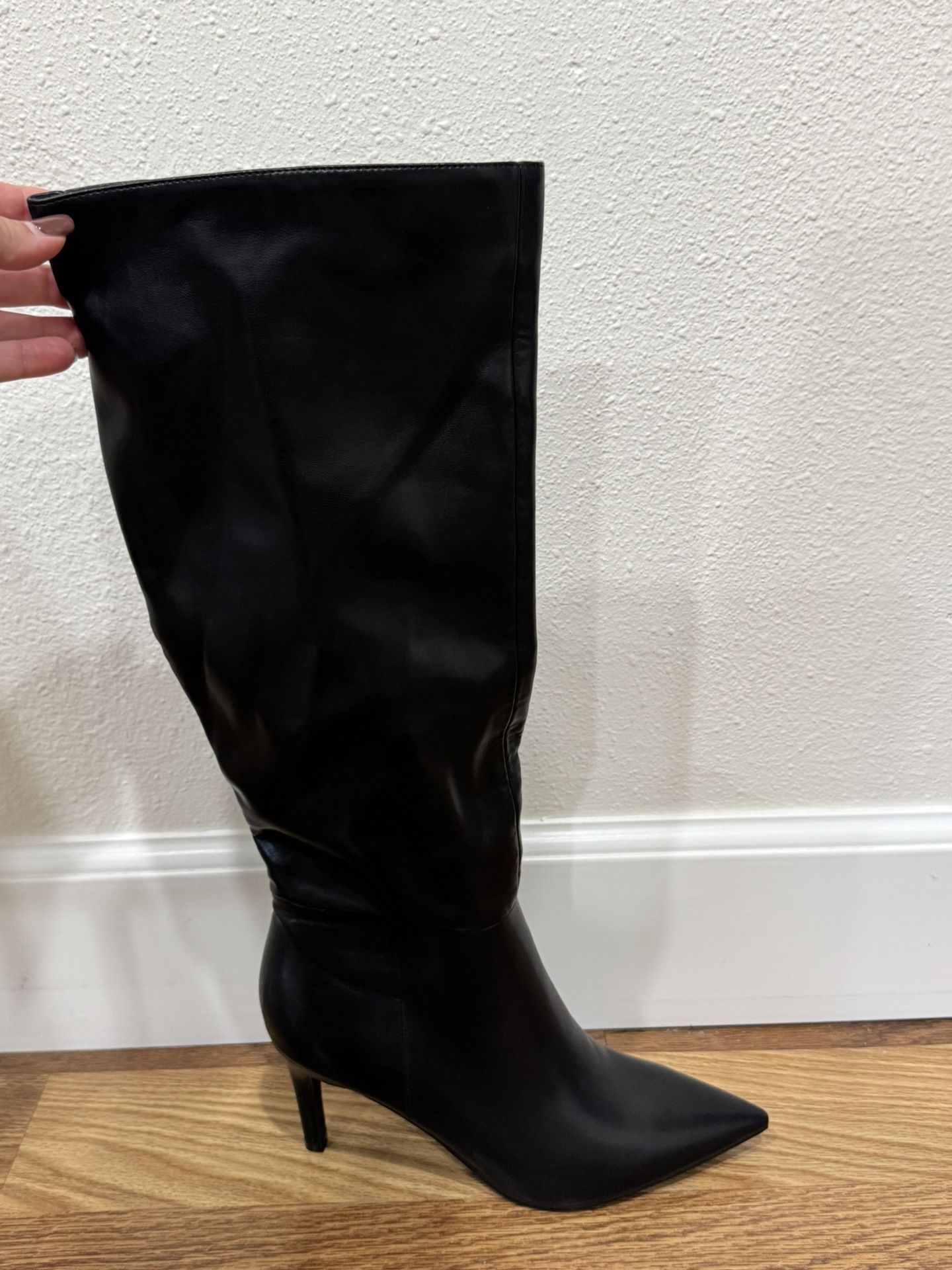Black Boots