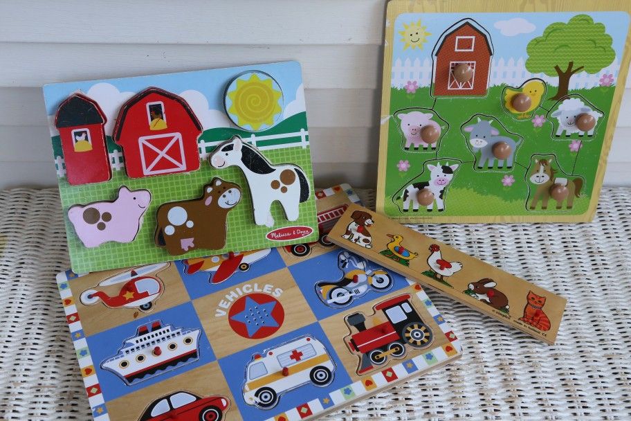 Beginner Children's Wooden Chunky Puzzles With Small Knobs - Vehicle Sound Puzzle Works! / Melissa and Doug/ Animals and Farm