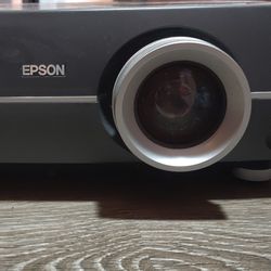 Epson 1080p Projector