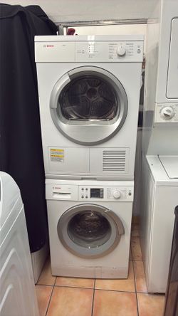 WASHER AND ELECTRIC DRYER 24”W  220V