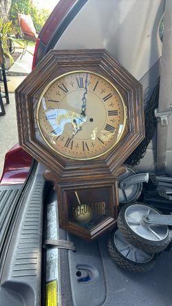 Regulator Clock