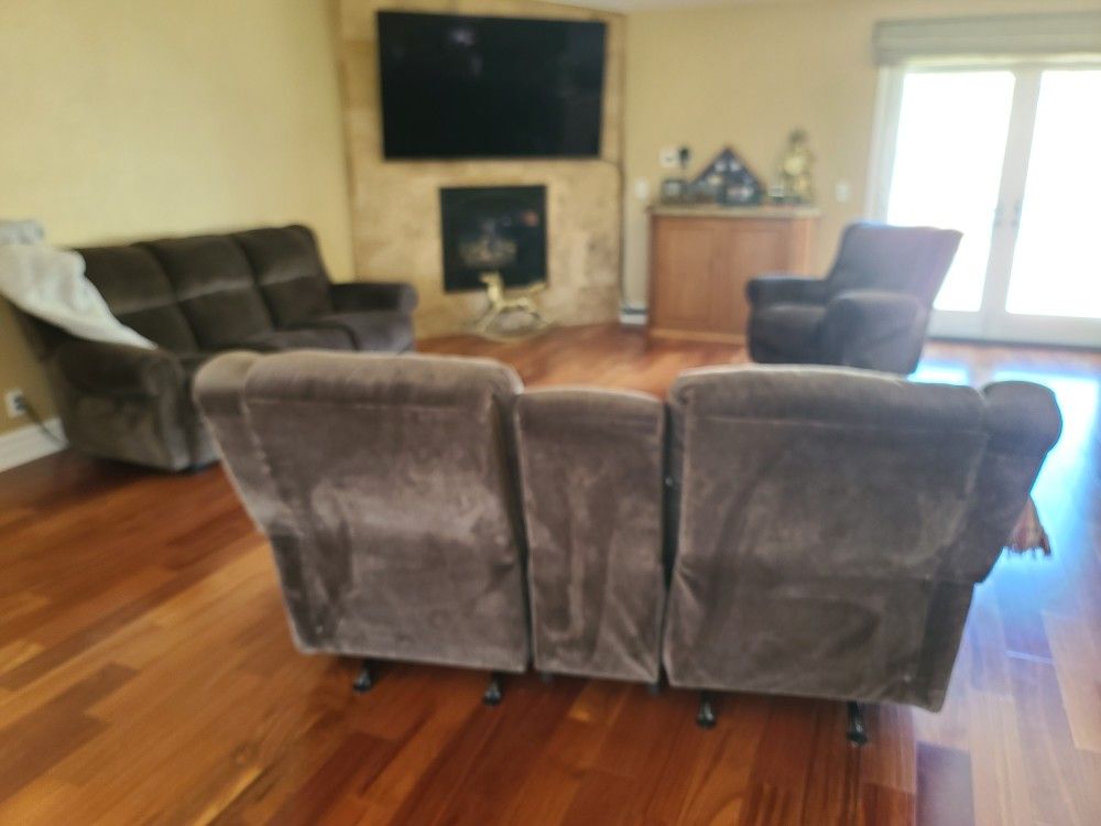 Reclining / Rocking Sofa, Loveseat And Chair