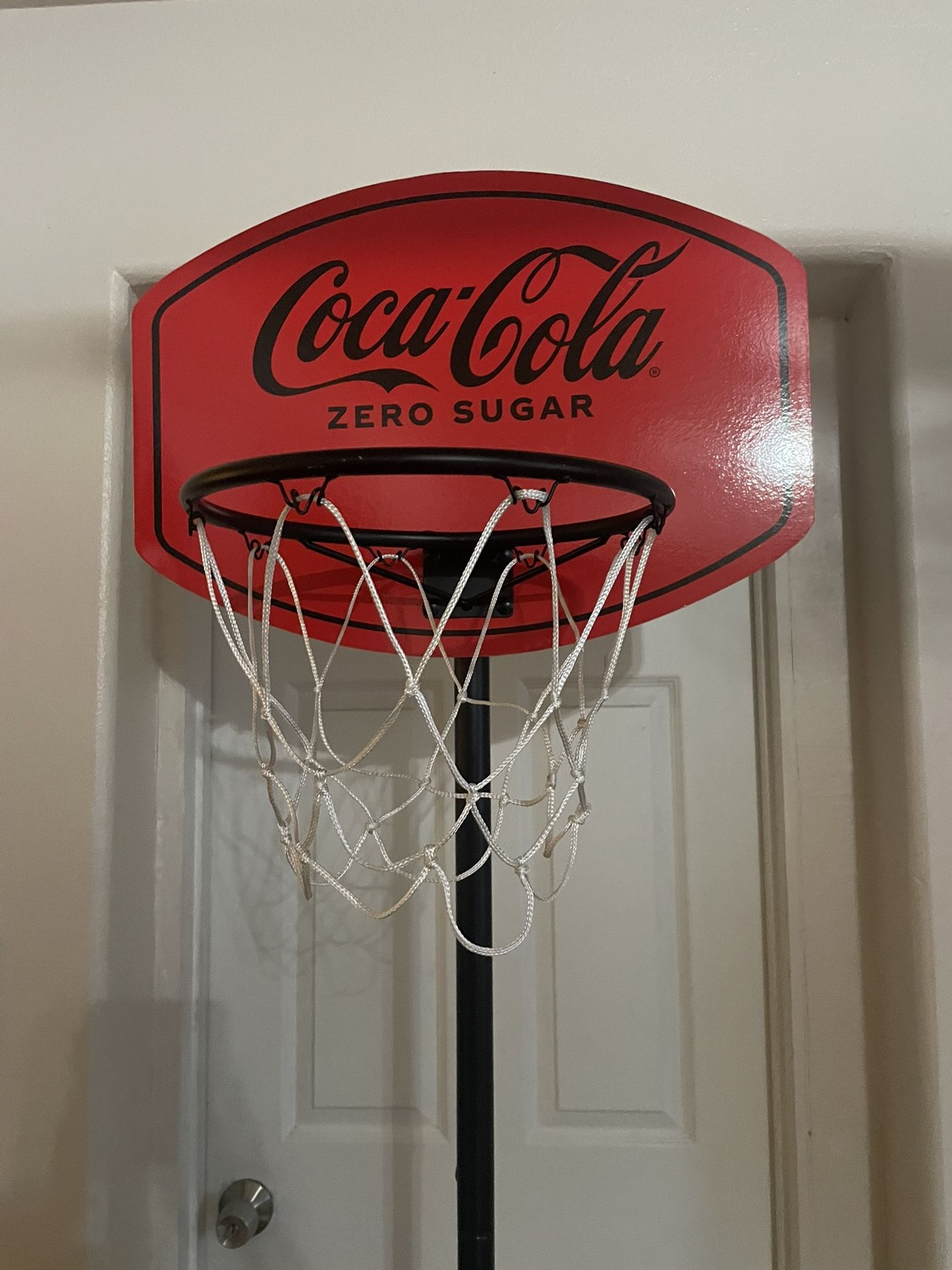 Basketball Hoop- Coca-Cola