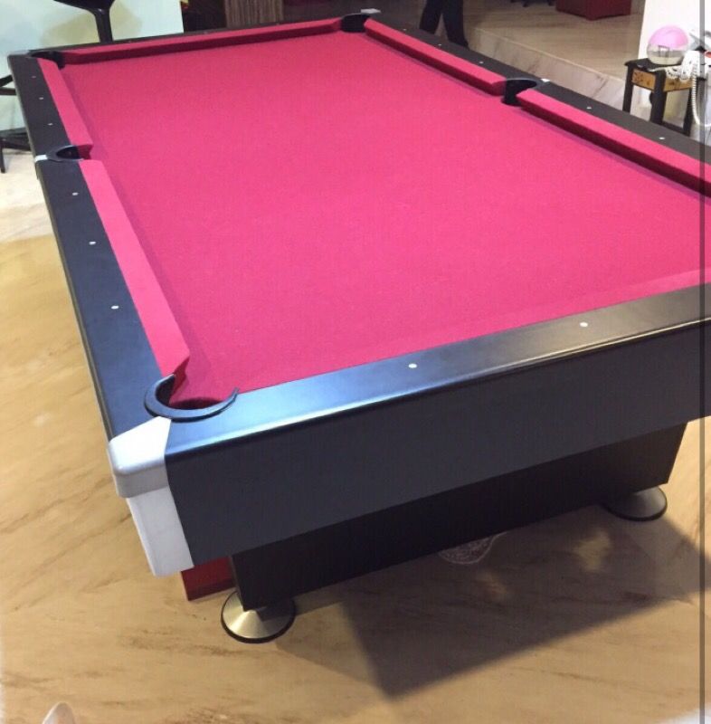 Brunswick Geneva 2 pool table