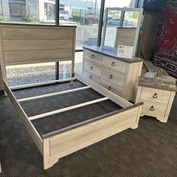 Farmhouse Queen Bedroom Set 