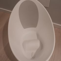 Beaba by Shnuggle Baby Bath