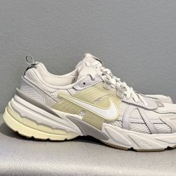 Nike V2K Run Women's Size 9.5