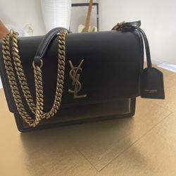 YSL - Small Chain black / gold HANDBAG - EXCELENT CONDITION 