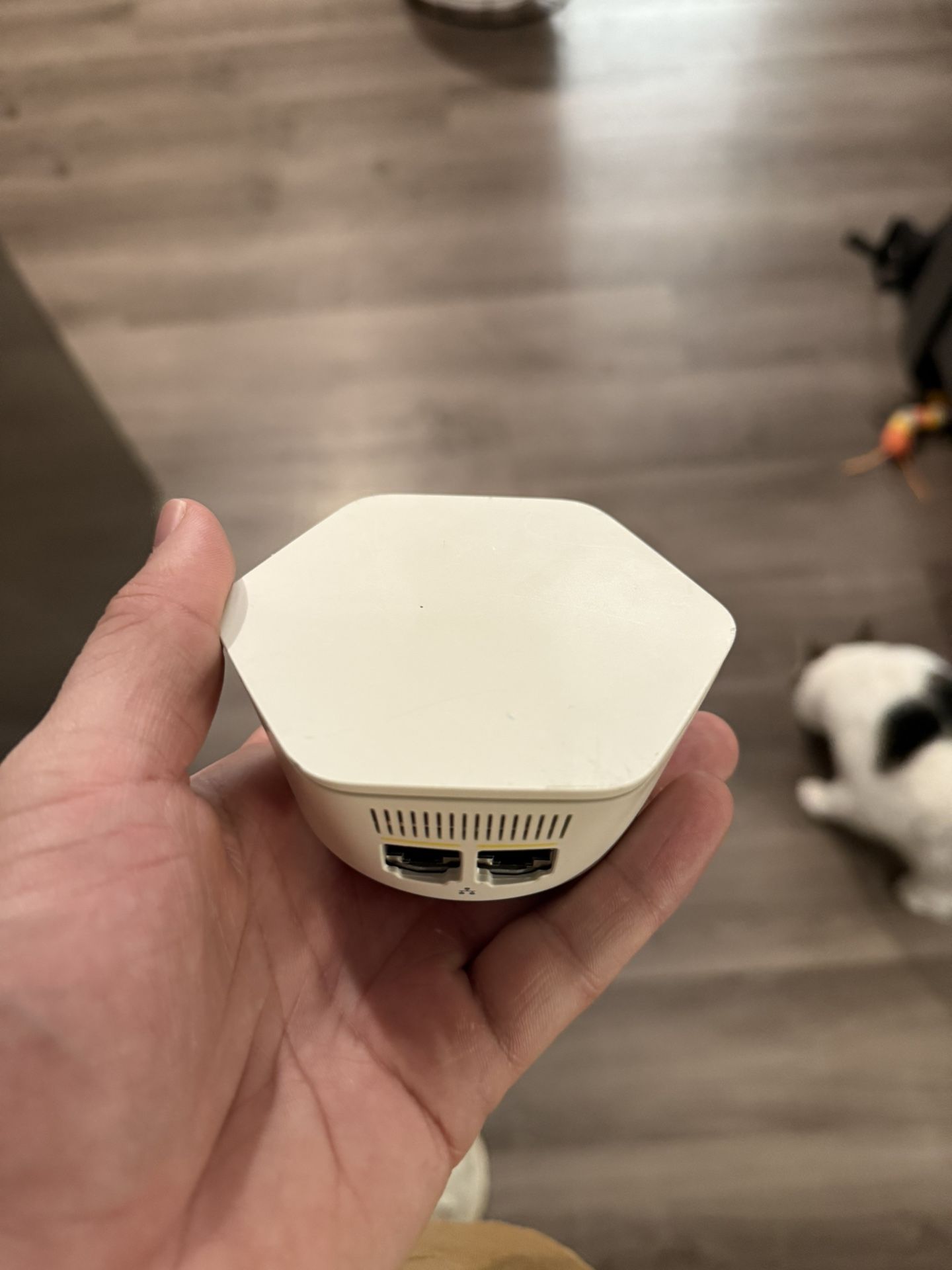 WiFi Expander ( Xfinity POD )