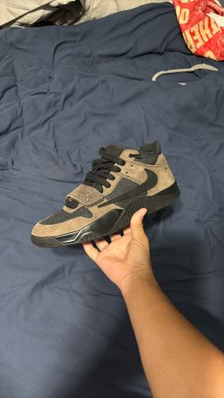 Travis Scott Jumpmans