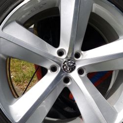 20x9 Alcoa rims