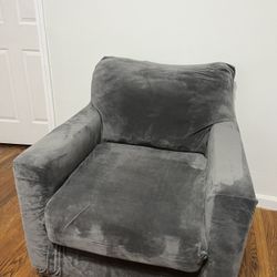 FREE ACCENT CHAIR