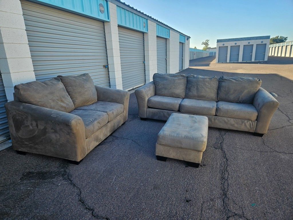 Couch Set Light Brown π€ Color Located In Mesa Main Street And Gilbert Rd
