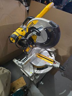 Dewall 12inch shop saw