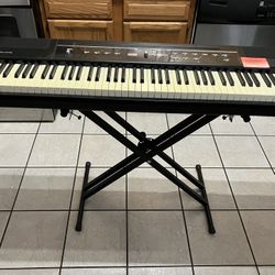 Williams Allegro 2 88 Key Digital Piano W/ Stand, Protective Cover, And Pedal