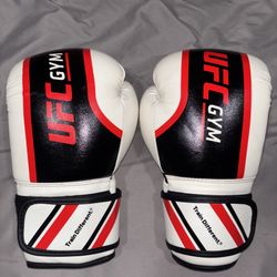 UFC GYM White “Train Different” Training Boxing Gloves Used