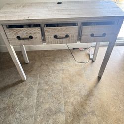 Small Desk Table W/ USB Ports 