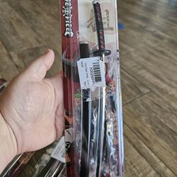 Model figure 9"  katanas
