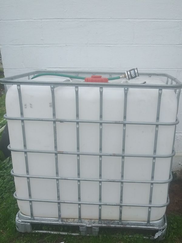 250 gal water tanks for sale
