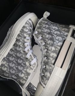 Dior sneakers size 9
