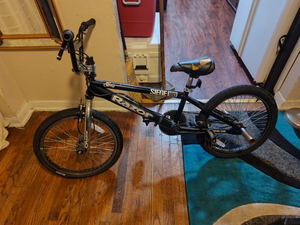 Razor Seige Bmx Bike