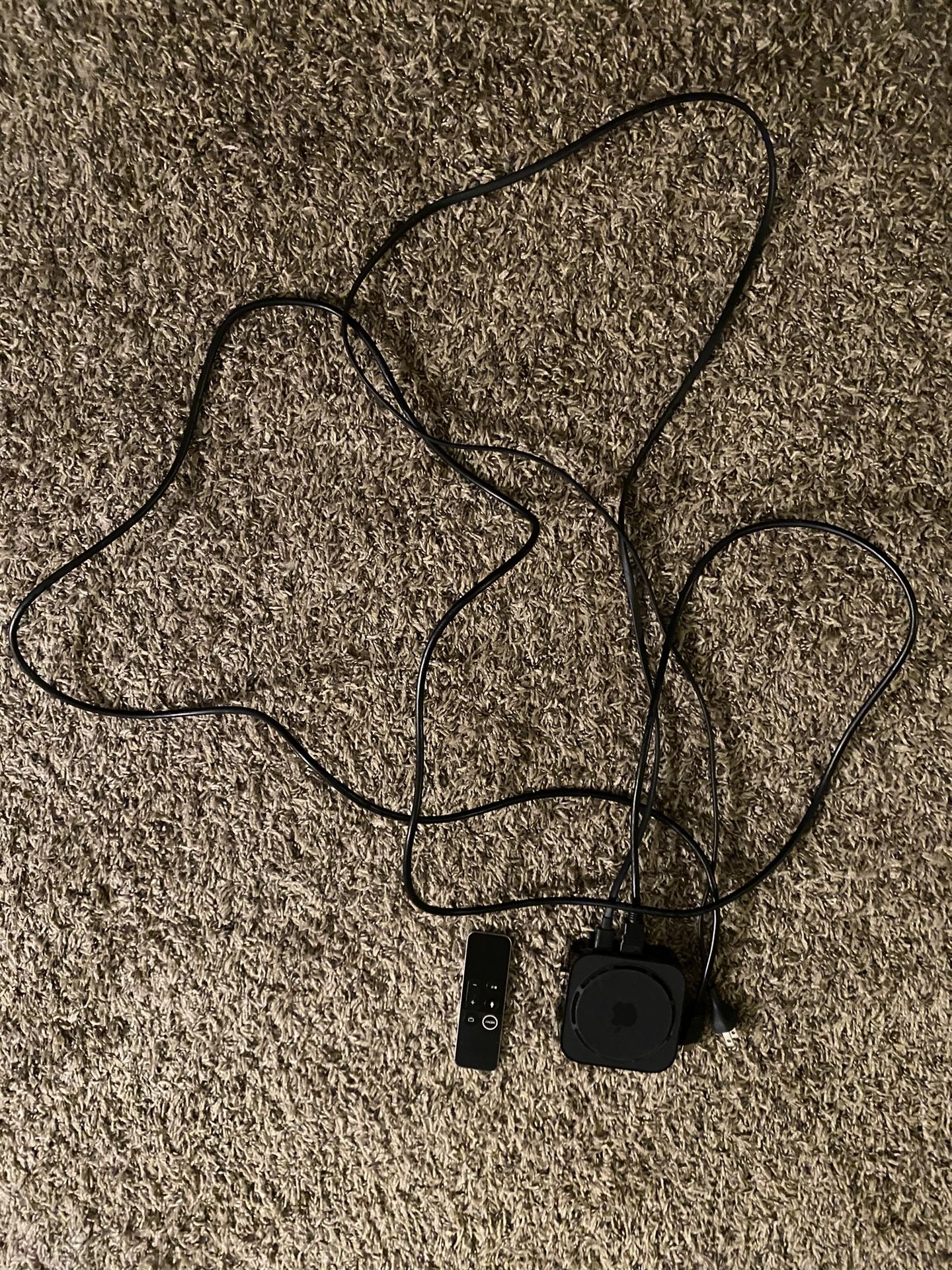 1st Gen 4K Apple TV 64 GB Wi-Fi + Ethernet