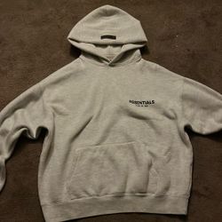 Essential hoodie