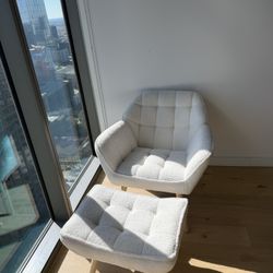 Sherpa Accent Reading Chair with Ottoman