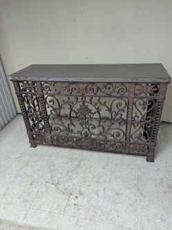 Vintage mcm pergamino cast iron front table