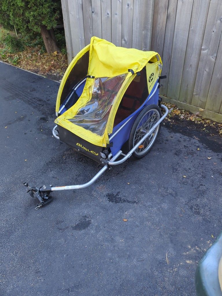 Young child Transport Buggy By  ,,"BURLEY"