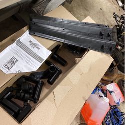 Semi Truck Fender Holder