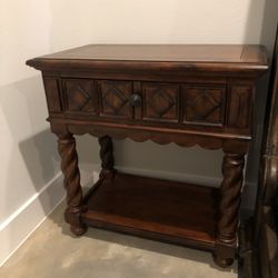 Night Stands Broyhill Vintage World Collection