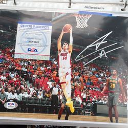 TYLER HERRO SIGNED AUTOGRAPHED 8x10 PHOTO PSA DNA COA