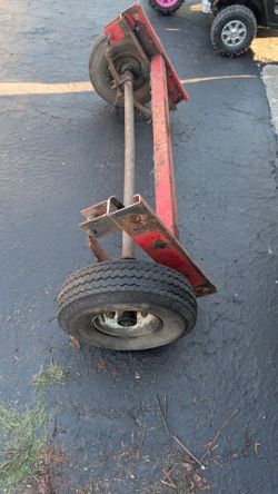Trailer axles and wheels came off a 51-in wide frame