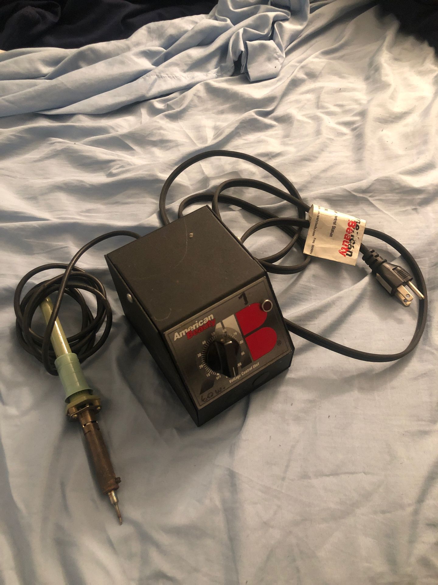 American beauty soldering iron / station