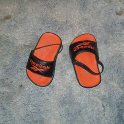 Black Red Reebok Sandals Toddler Boys Size 5