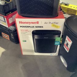 Honeywell PowerPlus HEPA Air Purifier, Extra-Large Room (530 sq. ft.) Black