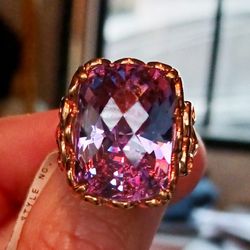 Brand New RSC  Ring With Tags, Never Worn . Beautiful Purple Color Cubic Circonia Stone In A Stunning gold Tone Setting Ring Size 7 