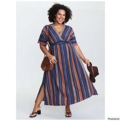 BLOOMCHIC • Striped Dolman Sleeve Shirred Pocket Split Flutter Dress (12)